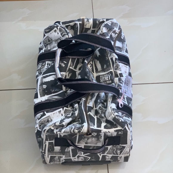 Rare HTF Collectible Supermodel Essential Fashion Show Wheelie Luggage Suitcase - Picture 4 of 13